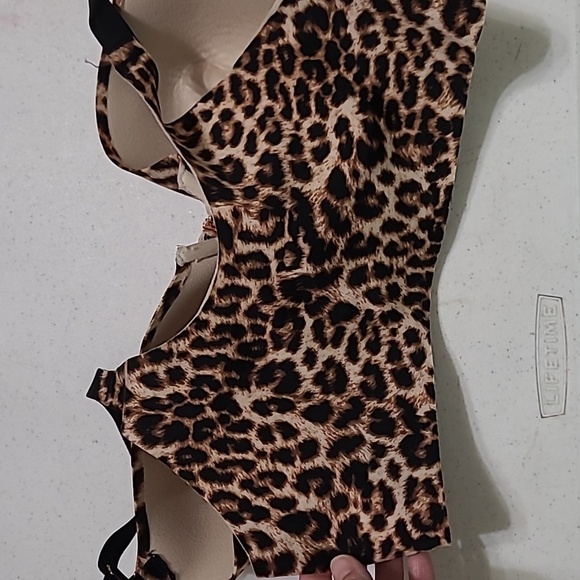 Soma leopard print bra Vanishing 360 Perfect Coverage Front Closure size 38DDD - Picture 3 of 5